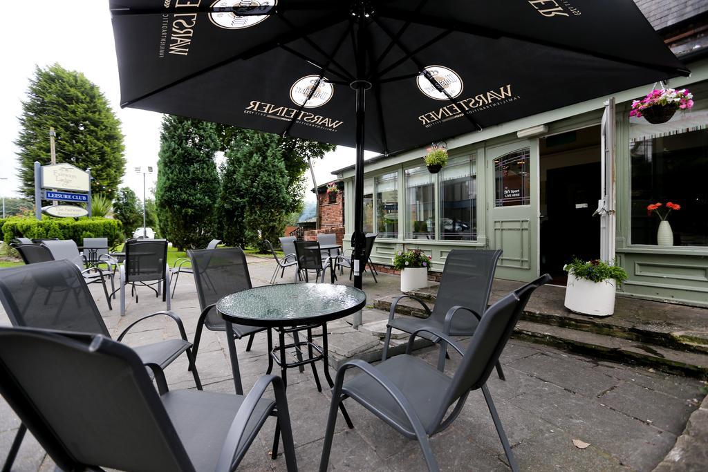 Fairways Lodge & Leisure Club Prestwich Exterior photo